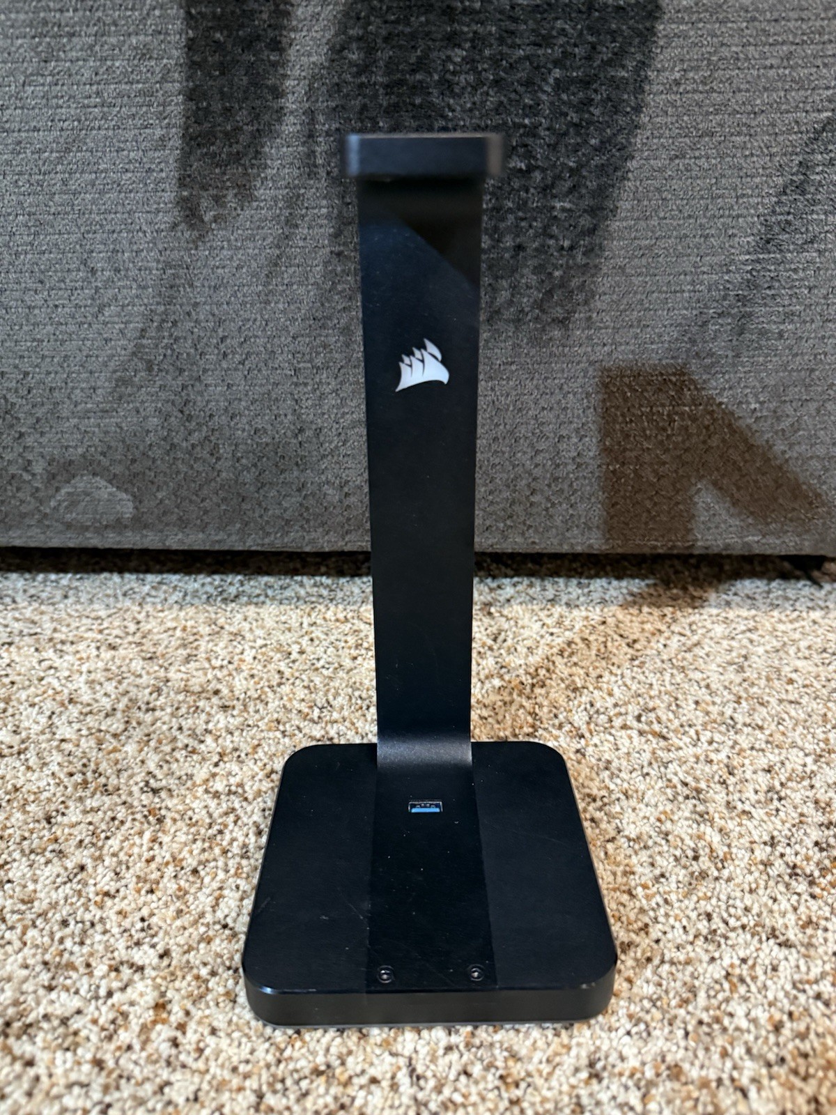Corsair ST100 RGB Premium Headset Stand (Comes w/ OG Cable)