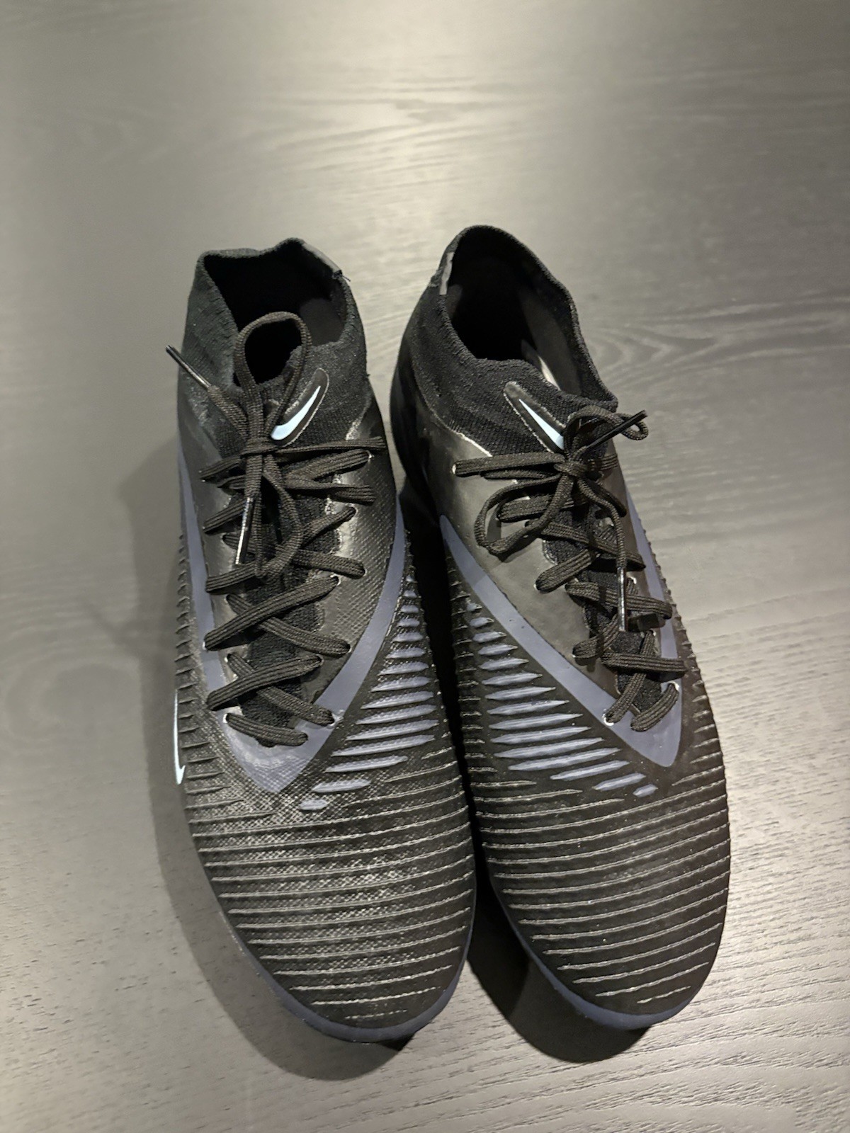 Phantom 6 Academy FG - Size 8.5