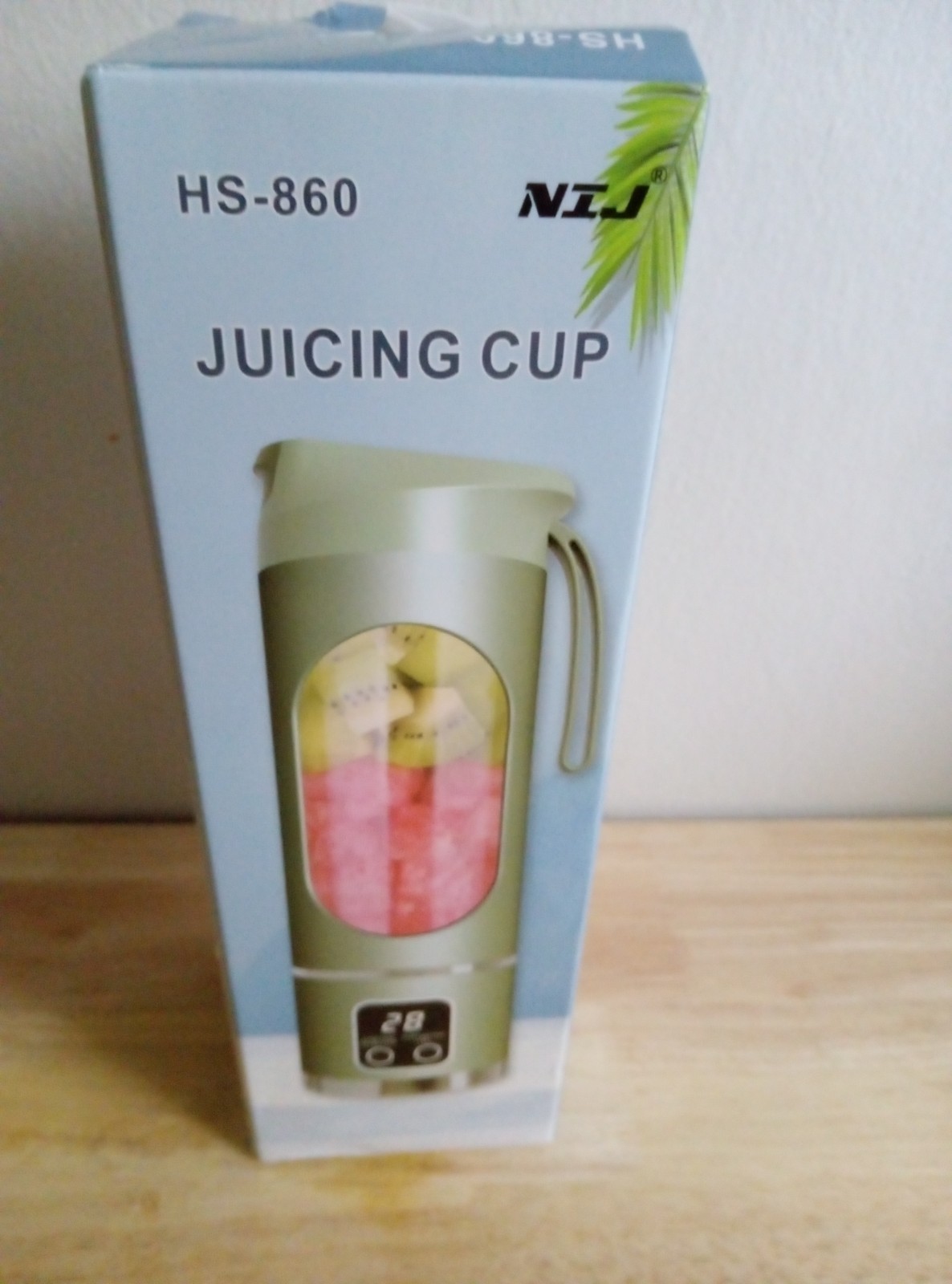 Portable USB Rechargeable Juicer Cup Freshly Juice for Office, School, Outdoors
