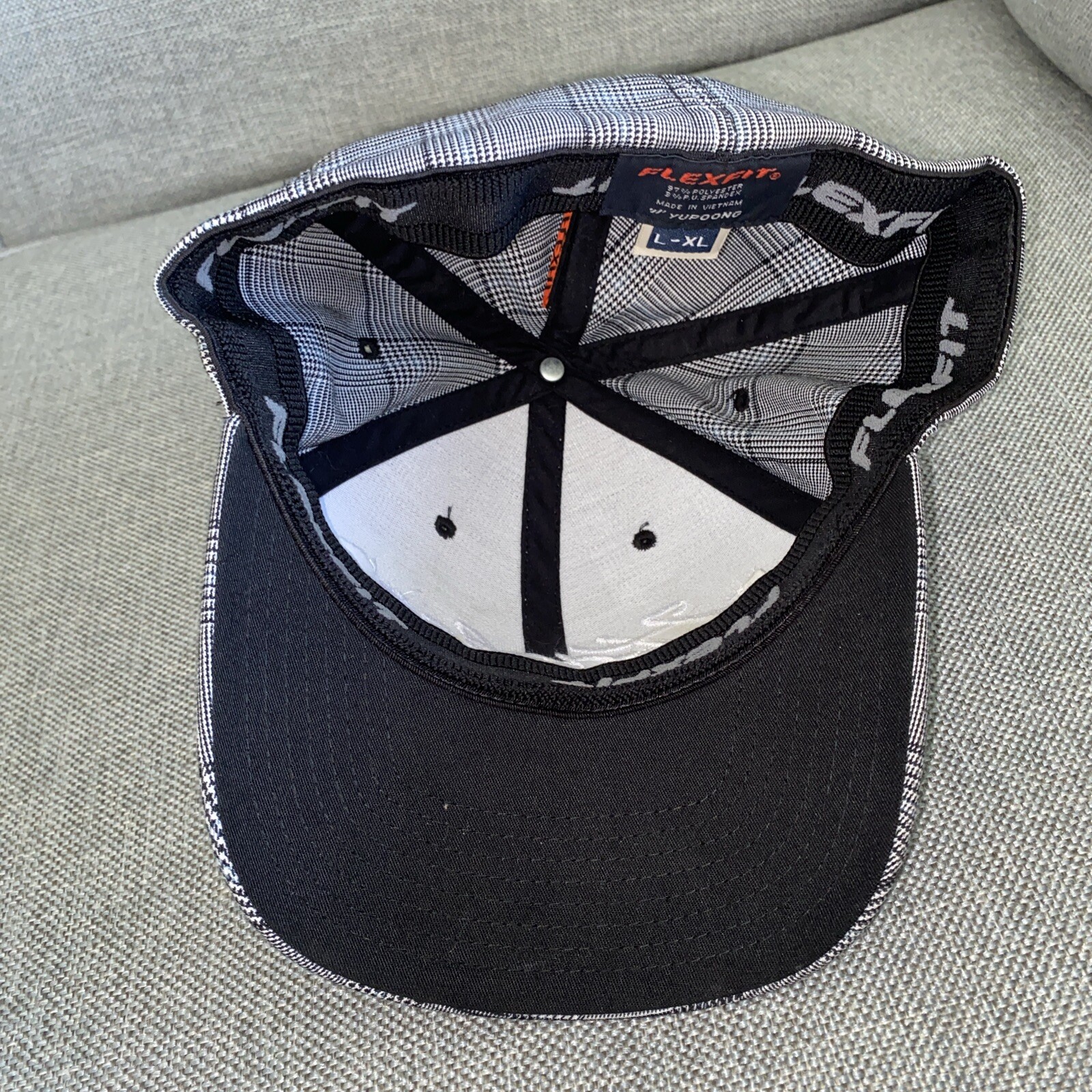 Hacker Golf Hat Flexfit L/XL