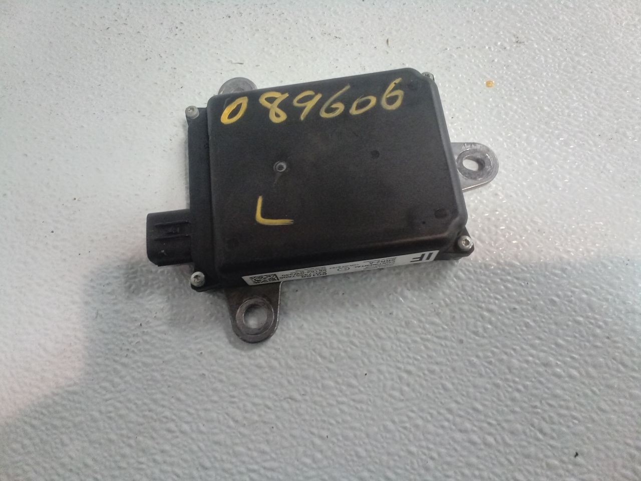 Camera/Projector Radar Unit Rear Blind Spot Alert Fits 15-17 LEXUS IS350 336916