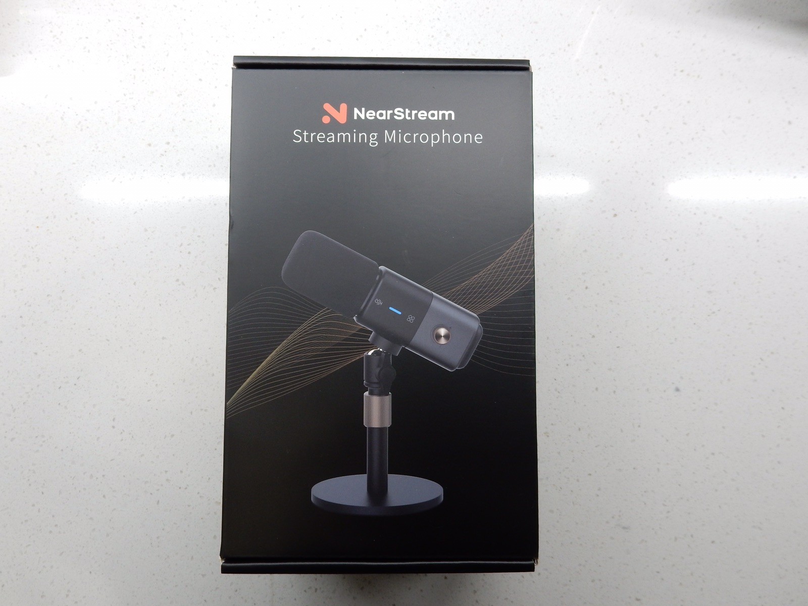 Near Stream Streaming Microphone, Model AW-AM25X, NIB