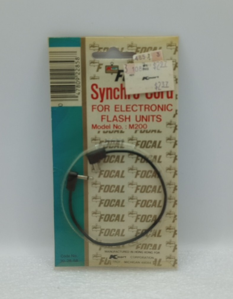 Vintage Focal Synchro Cord for electronic flash units Model M200 ~NOS~