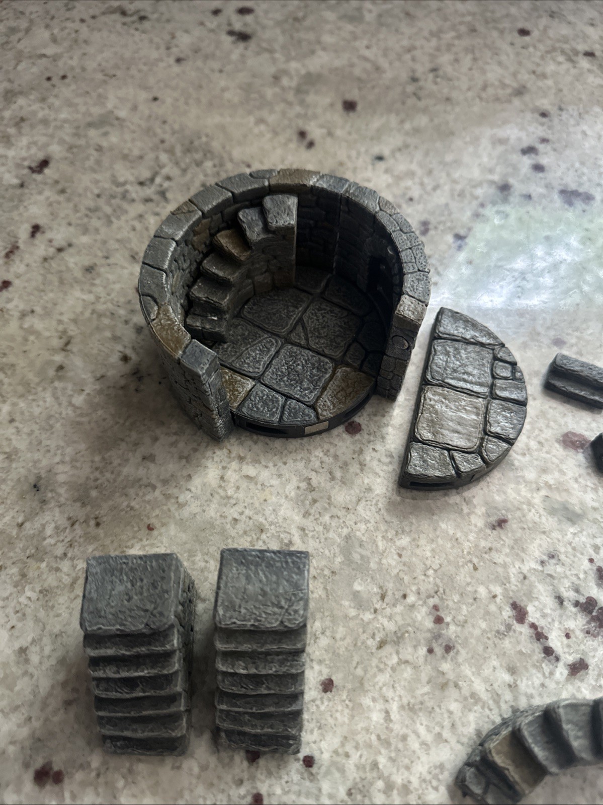 Dwarven Forge - Castle Fieldstone 4in Tower Addition A Must Have