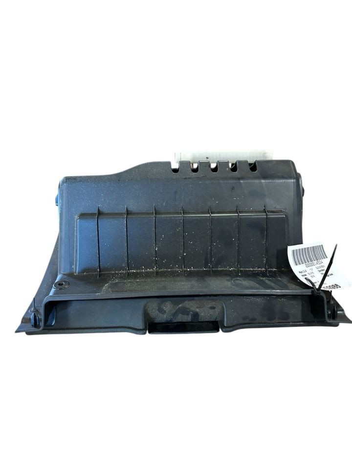 SILVRDO15 2018 Glove Box 18756