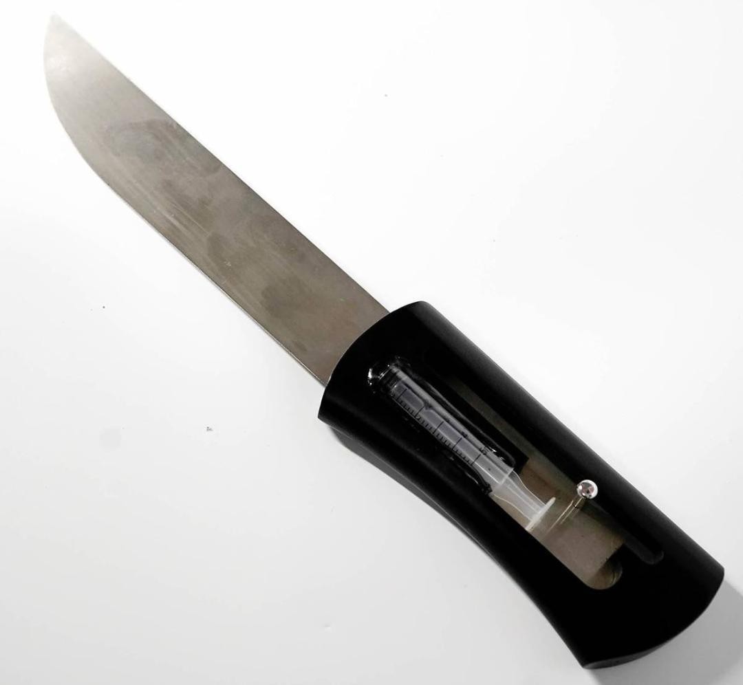 Second hand magic tricksB766 Knife magic SalonStage MagicParty Goods