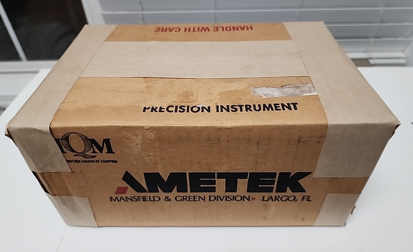 AMETEK EPC 2000 PRESSURE CALIBRATOR [2ES1-5]
