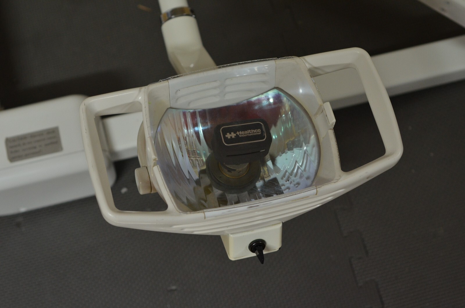 Healthco Celebrity Dental Light Ceiling Mount