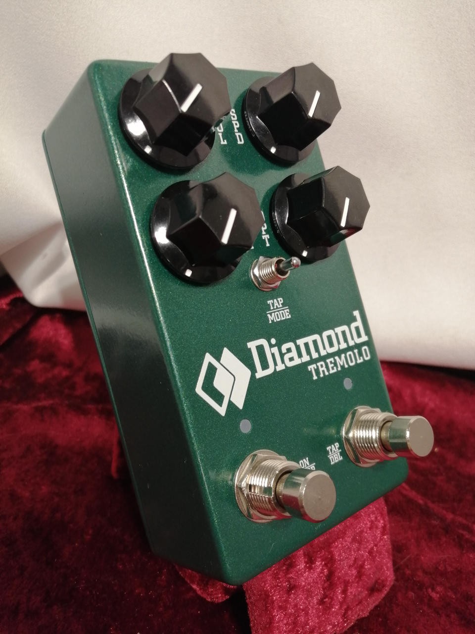 SOLID GOLD FX / DIAMOND TREMOLO (NO260415)