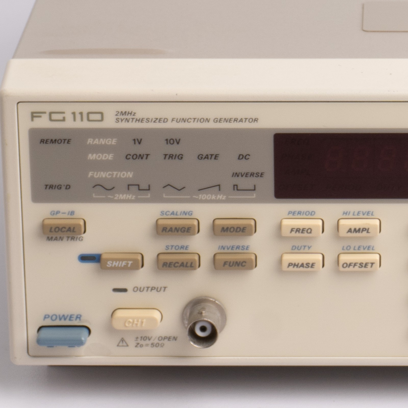 YOKOGAWA FG110 2MHz SYNTHESIZED FUNCTION GENERATOR W/Cables