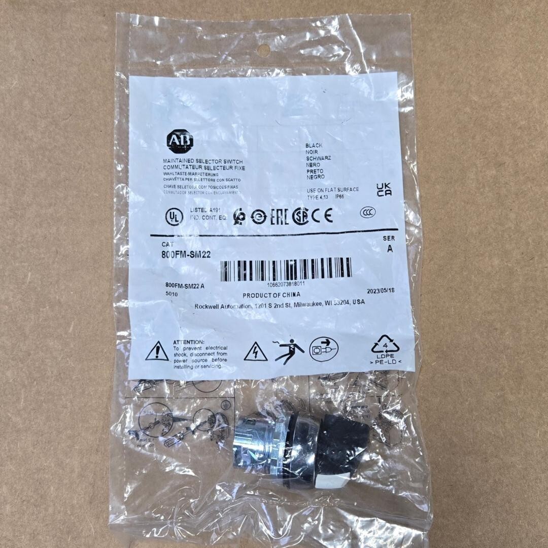 New Allen Bradley 800FM-SM22 * 2 Position Selector Switch, Maintained