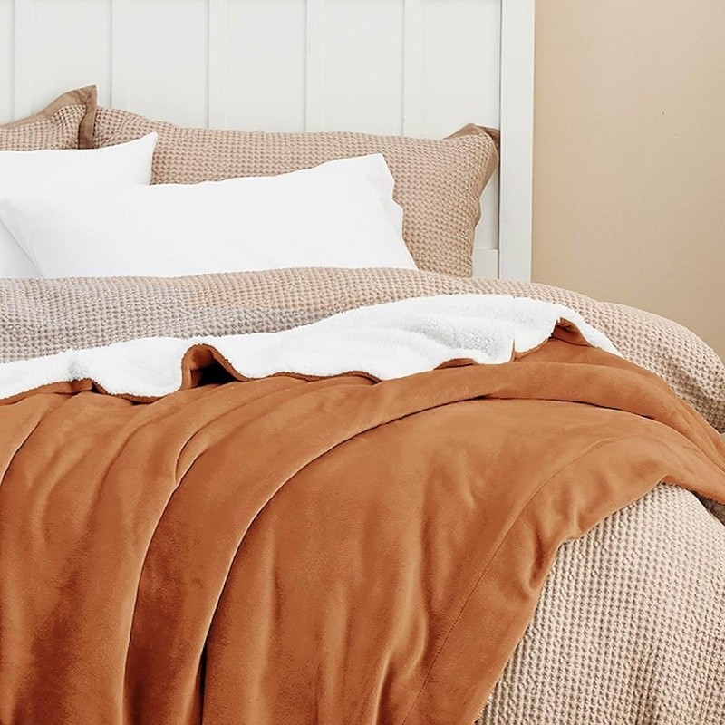 Cozy Reversible Sherpa Fleece Throw Blanket Warm Soft Durable Gift Ready New