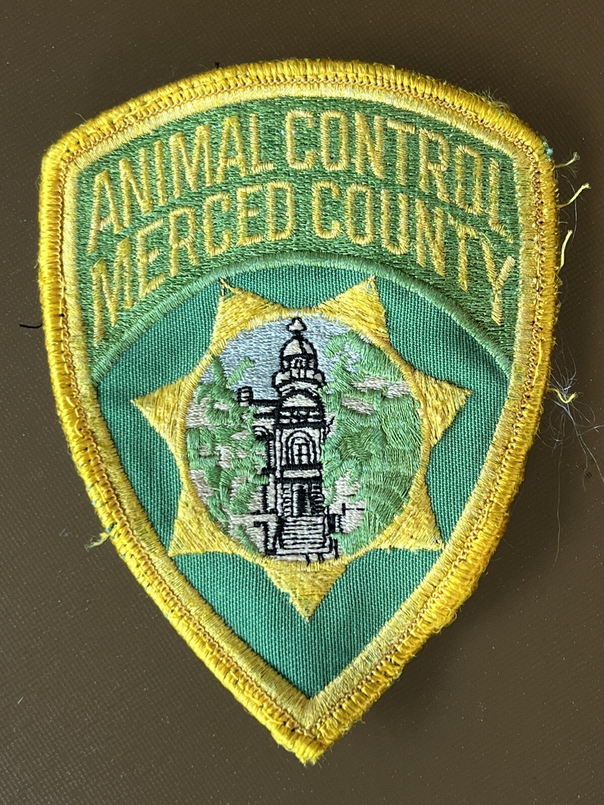 VERY SCARCE 1970s - 80s VINTAGE “MERCED COUNTY” ANIMAL CONTROL UNIFORM PATCH  👀