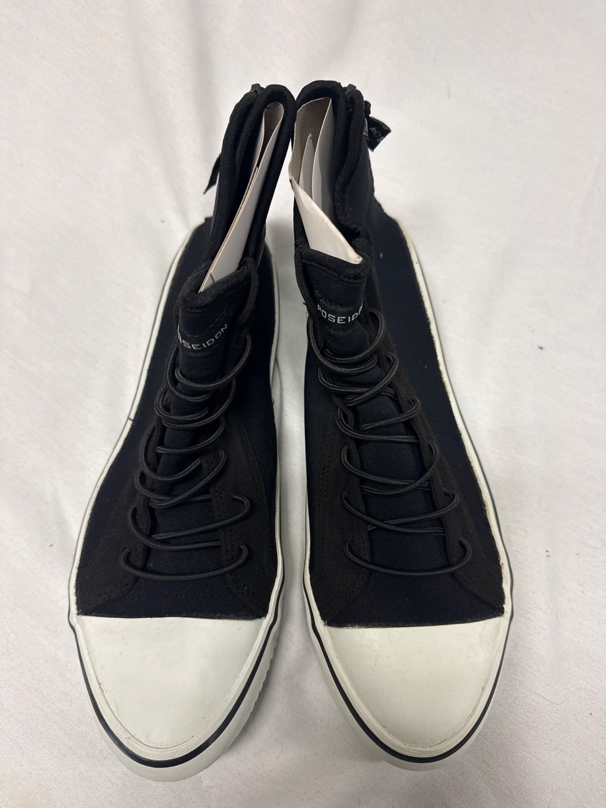 Poseidon One Shoe size 14 Black/White, 0216