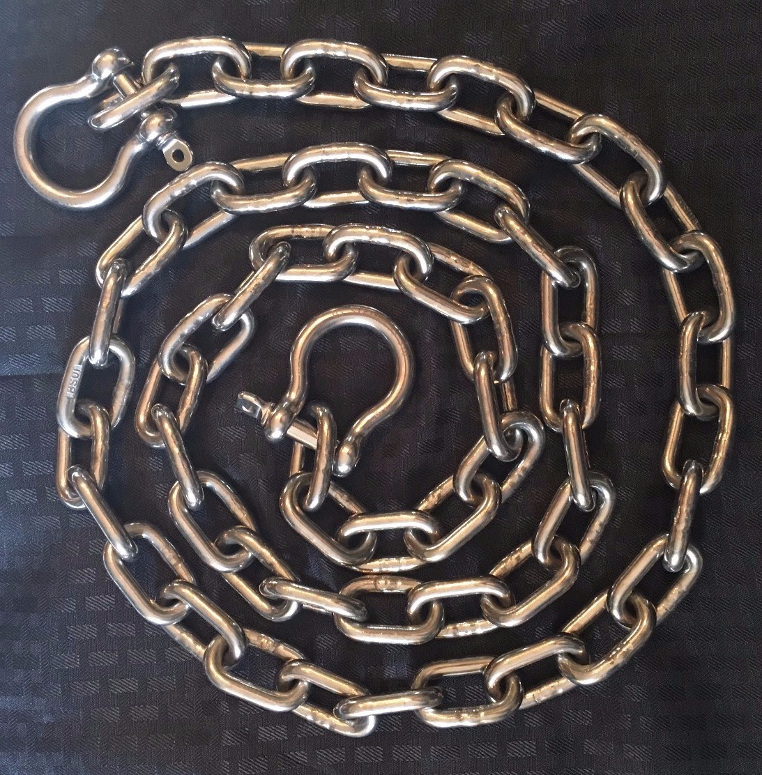 Stainless Steel 316 Anchor Chain 8mm or 5/16" by 10' long with quality shackles