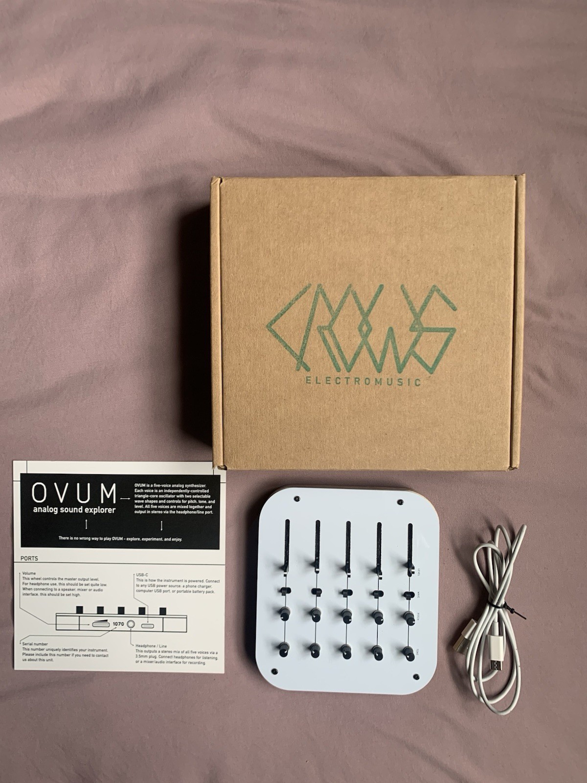 Ovum Drone Synth - Crows Electromusic