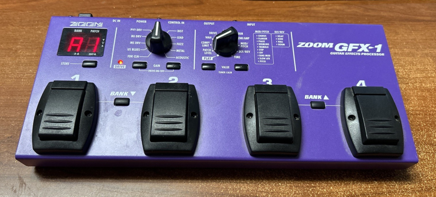 Zoom GFX-1 Guitar Effects Processor