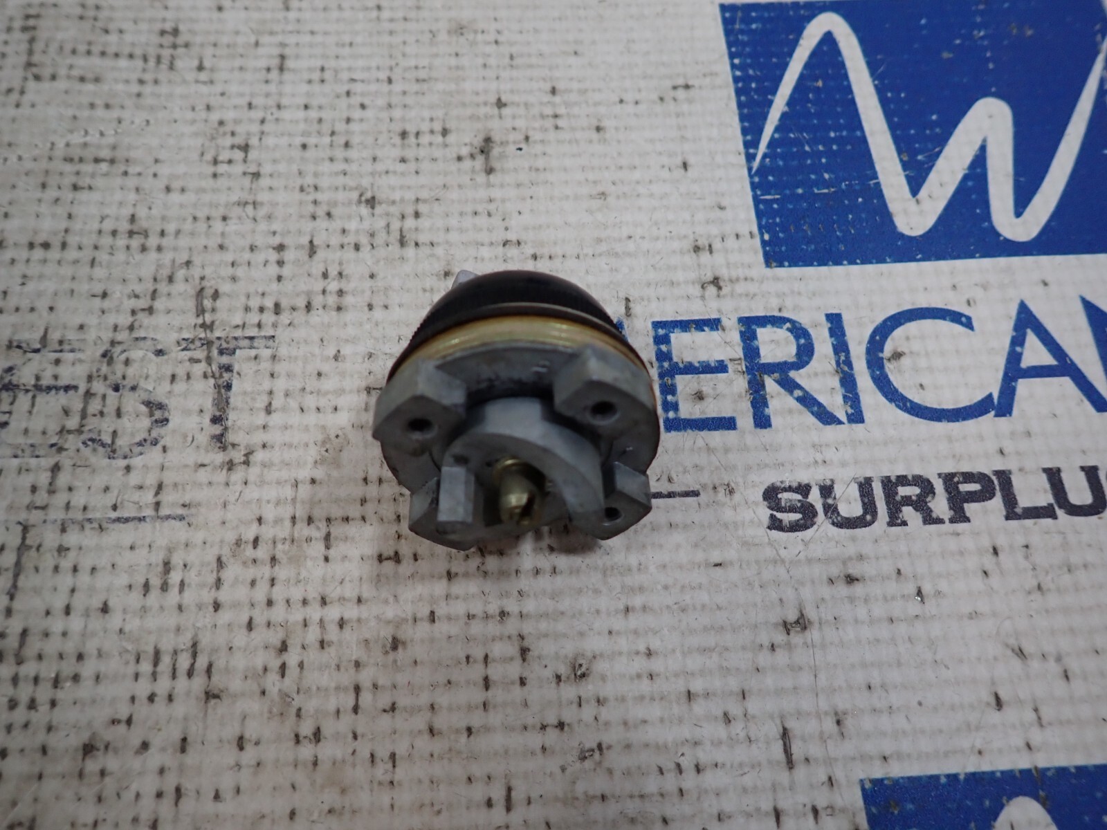 UAA Clark Selector Switch 2 Position Switch Type HO Maintain Lot of 2