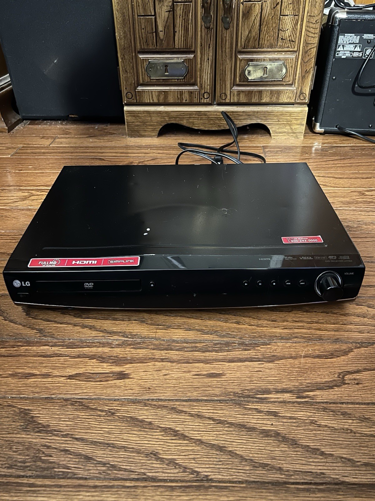 LG LHT854 Dolby 1080p Up-scaling DVD Receiver Player for Home Theater System