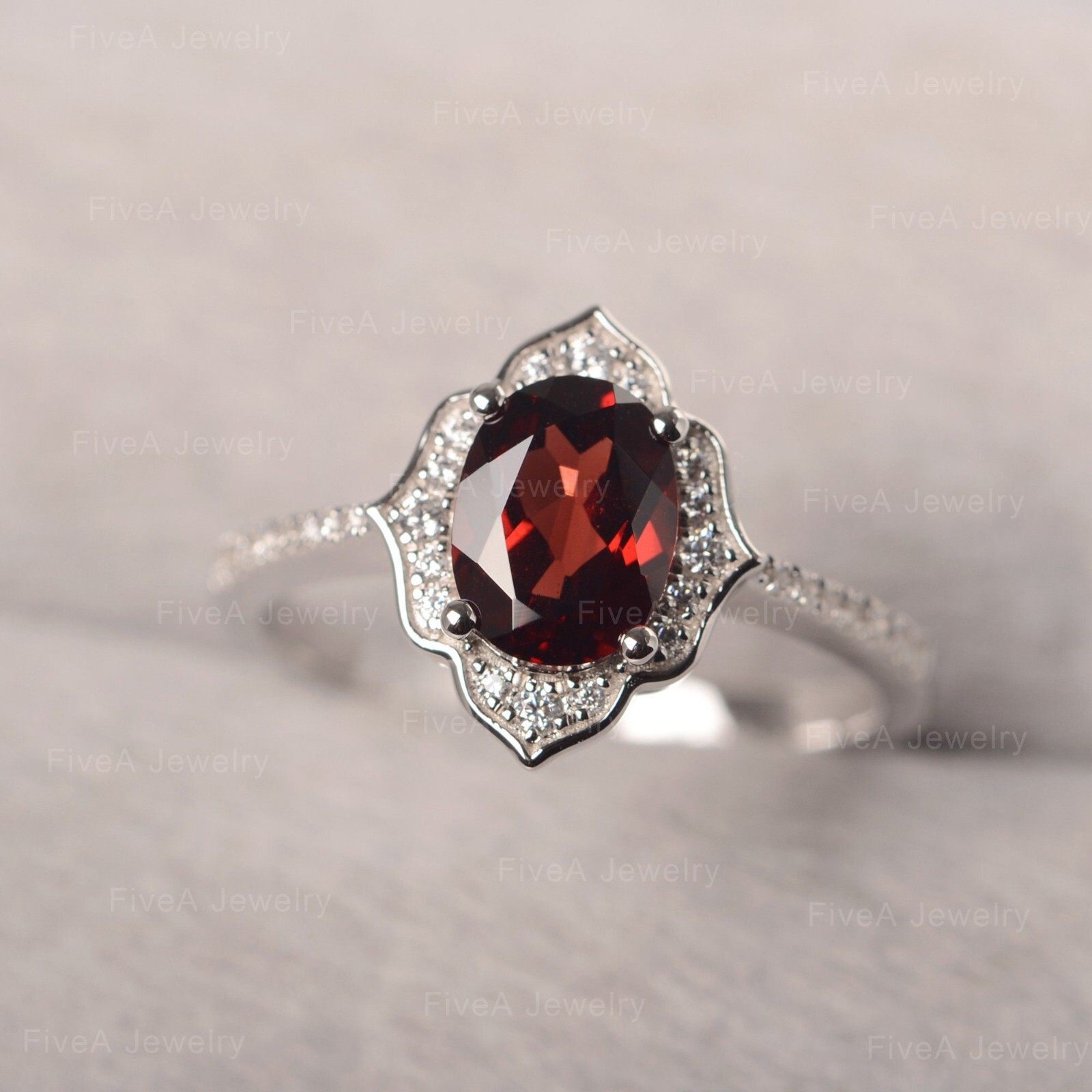 Natural Garnet Ring Oval Cut ring 925 sterling silver ring Engagement Ring