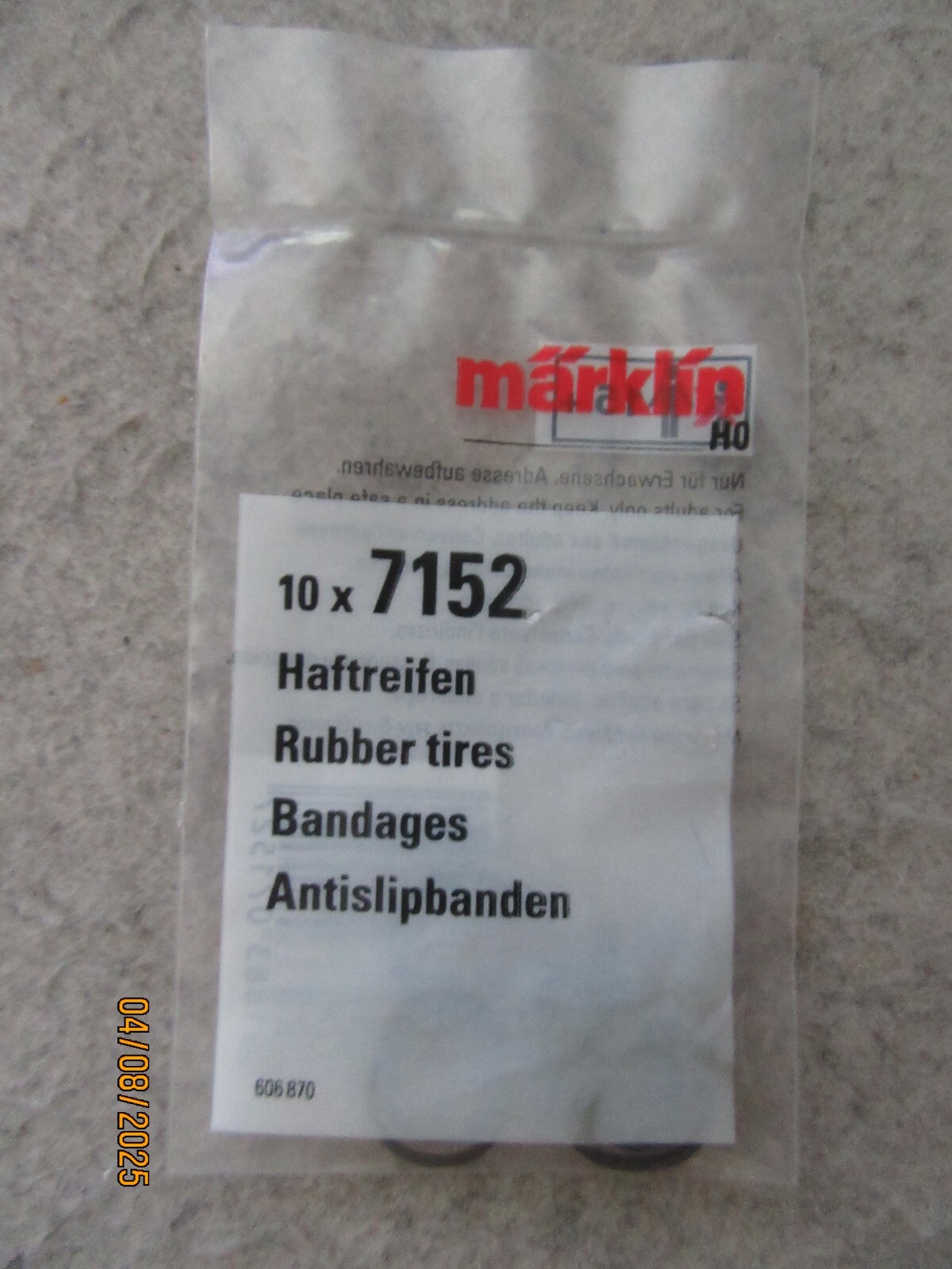H0 - Marklin 7152 Traction Tires 13mm / 1/2" Diameter (Pack of 10) - NIB