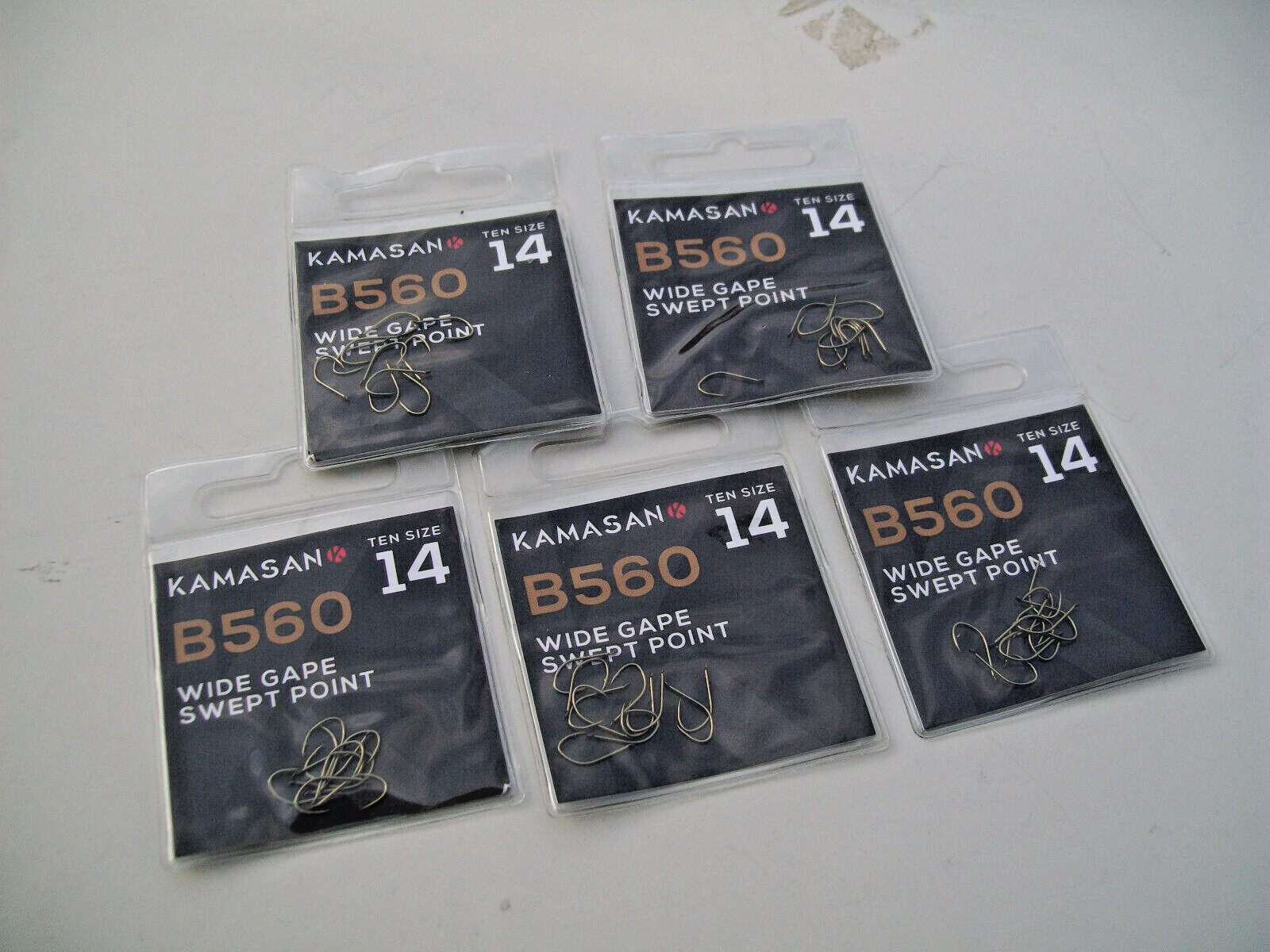 50 x Kamasan B560 Micro Barb Spade End Hooks Size 14. Perfect All Round Hook.