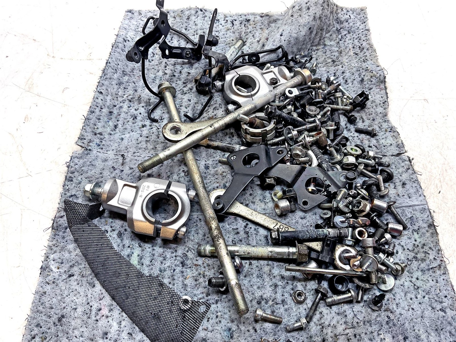 2020 Yamaha MT-10 Assorted Bolts & Fixings - B59541BOBAB