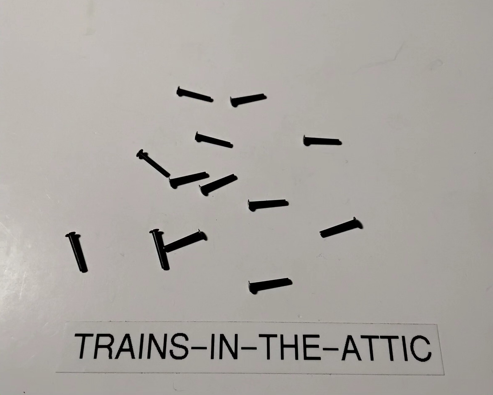 LIONEL BLACK  RIVETS TC-23 BLACK PACK OF 12 KNUCKLE RIVETS