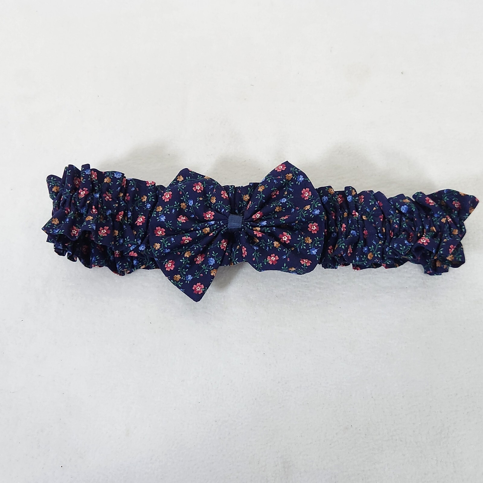 Vintage Elasticized Medium Fabric Basket Garter with Bow Blue Pink Floral 11"