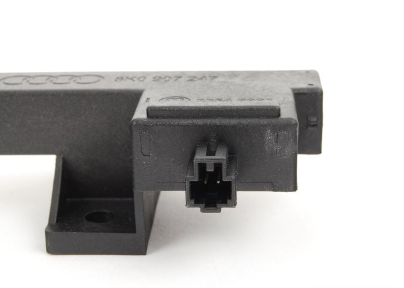 Audi Keyless Entry Antenna 8K0907247 Genuine