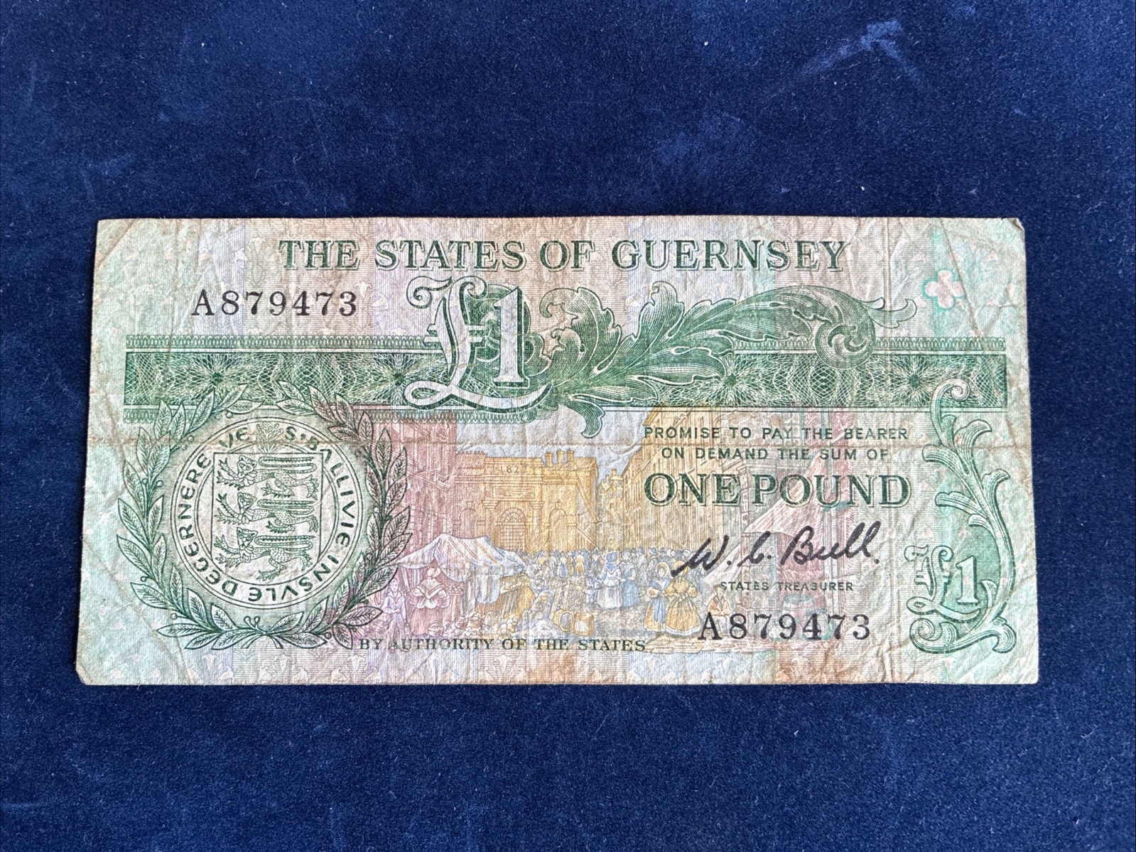 Guernsey £1 Pound Banknote A879473 Treasurer - Bull