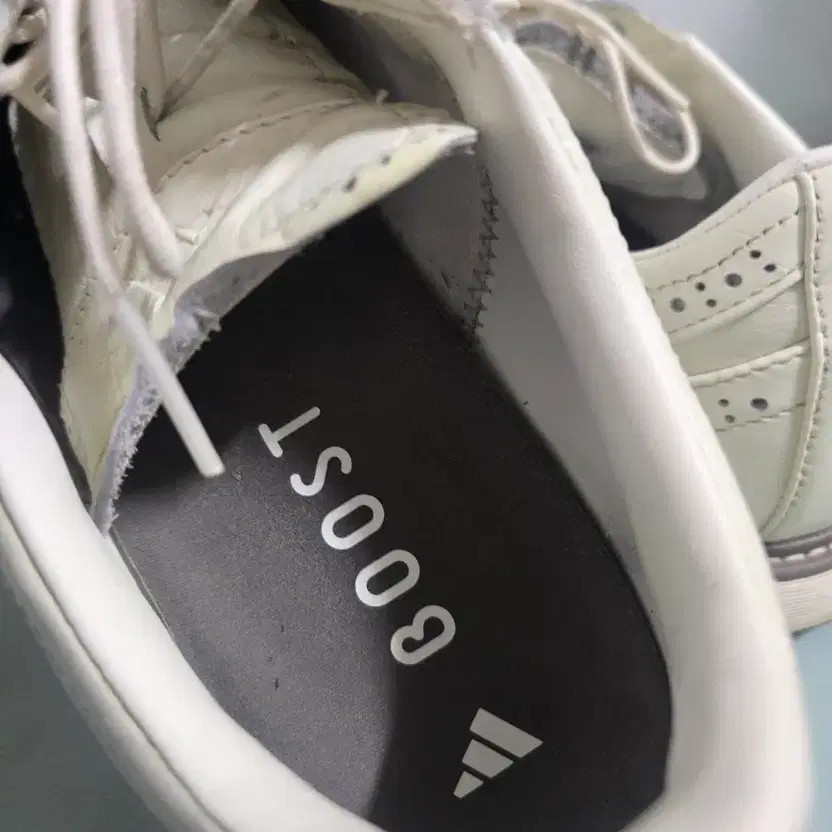 Adidas Spike-Free Golf Shoes - White Leather, Size 265-270