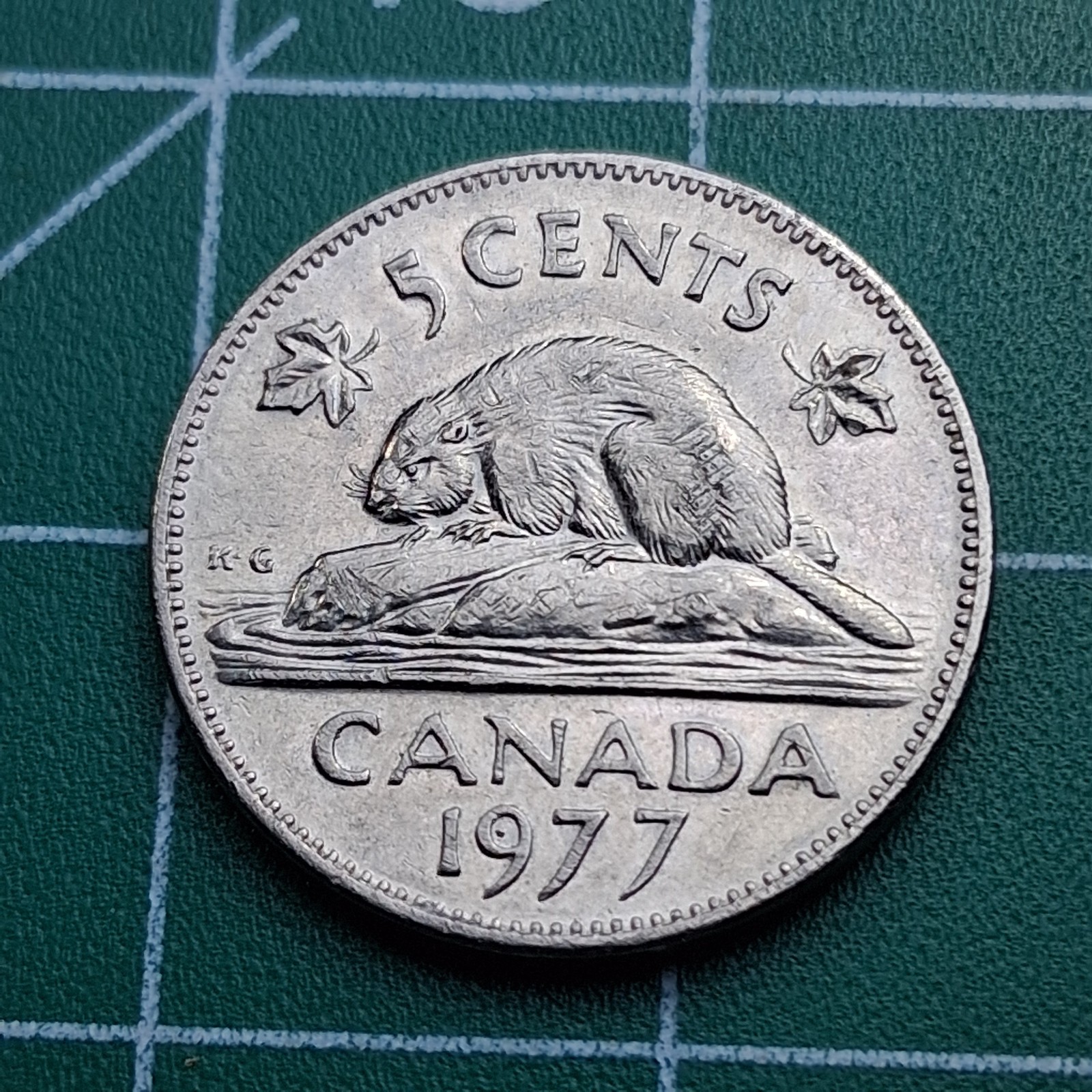 1977 Canada 5 Cents Elizabeth II / Beaver 100% Nickel Coin