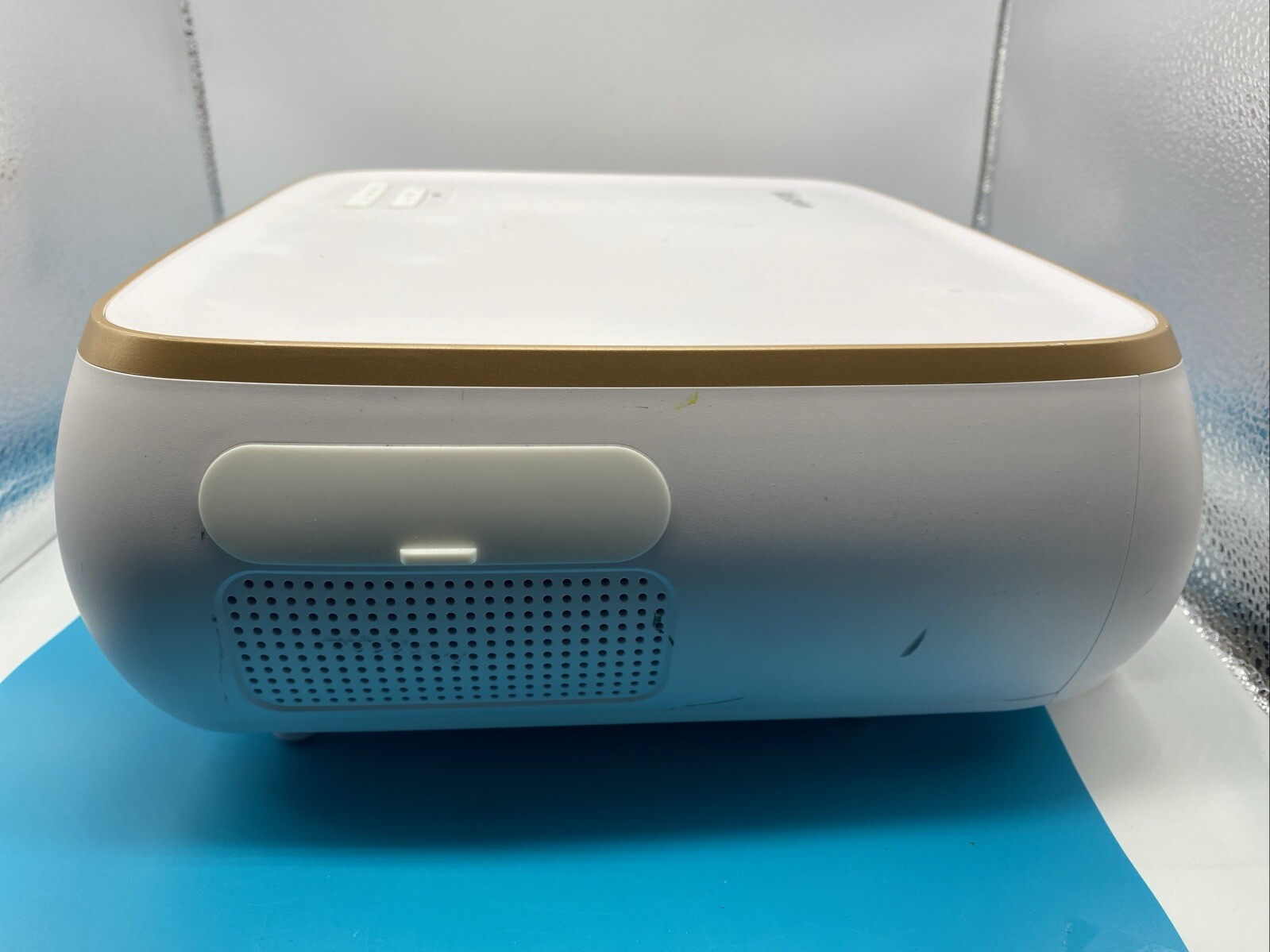 McLaron Projector ML-1050 8K Resolution - Unit Only No Remote
