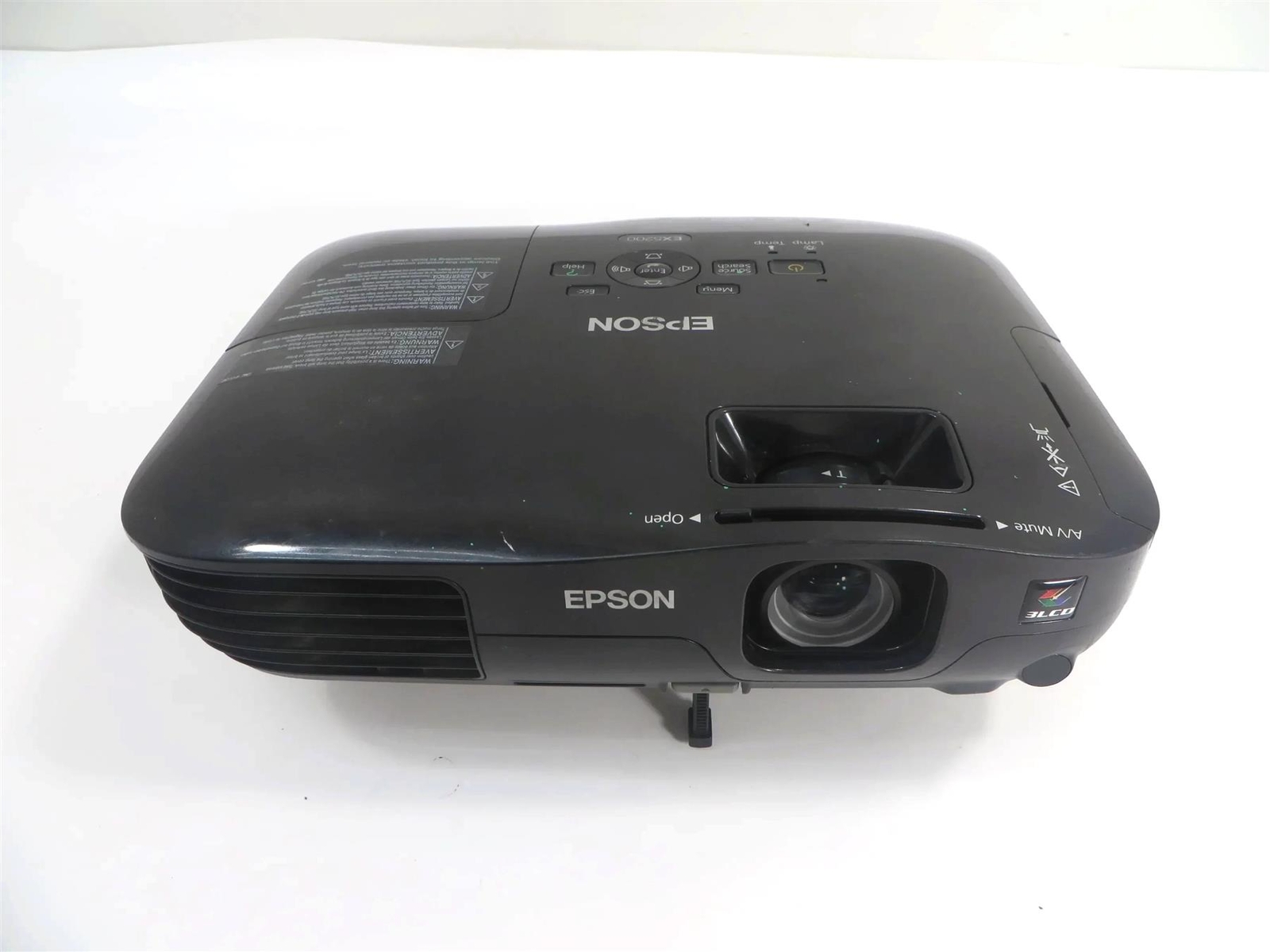 Epson EX5200 XGA LCD Projector 2600 ANSI Lumens - Lamp Runtime: 400 Hours