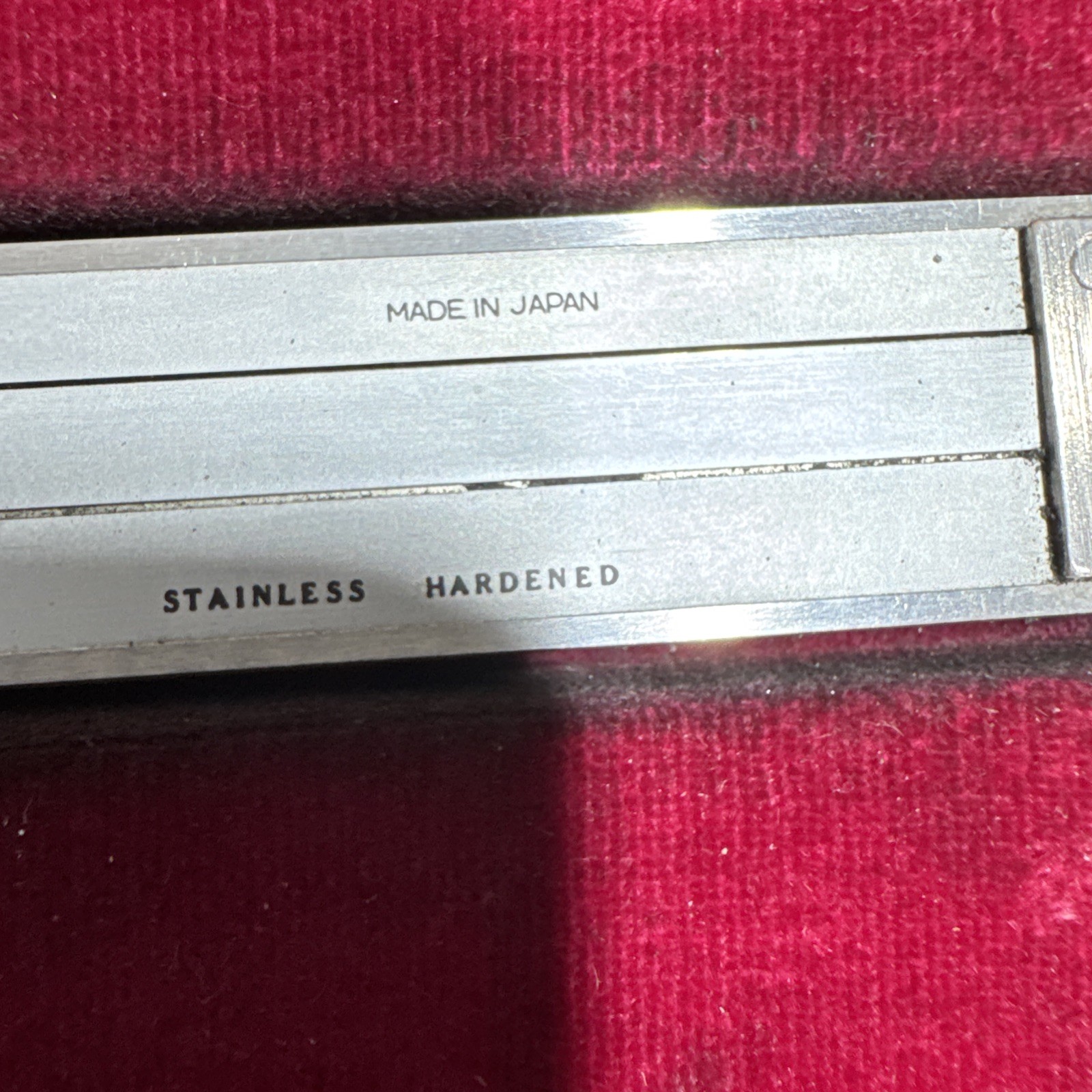 Mitutoyo dial caliper 12inch 505-628
