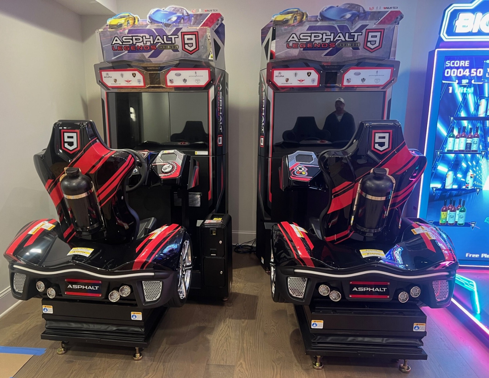 ASPHALT LEGENDS 9 DX MOTION ARCADE MACHINE SIMULATOR by IGS (Excellent)