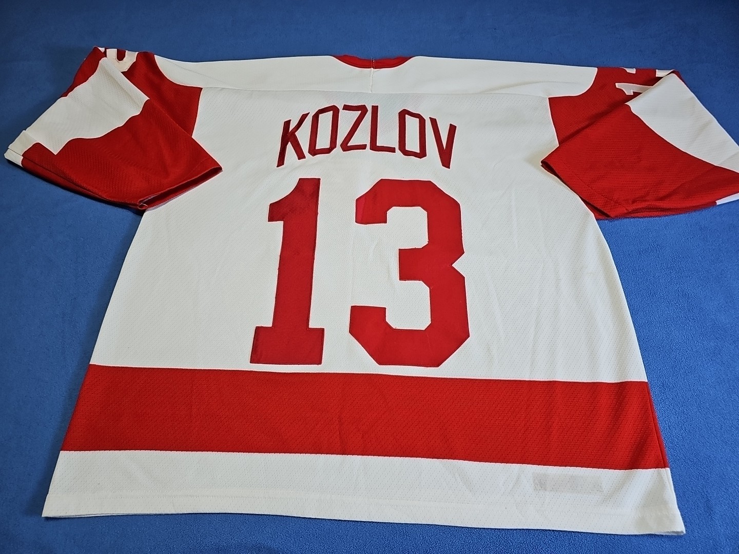 Vintage Detroit Red Wings Slava Kozlov #13 Stitched CCM Jersey NHL Hockey XL