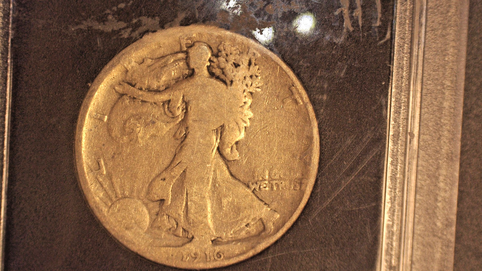 1916 Walking Liberty Half dollar In Old Bradford Exchange Case