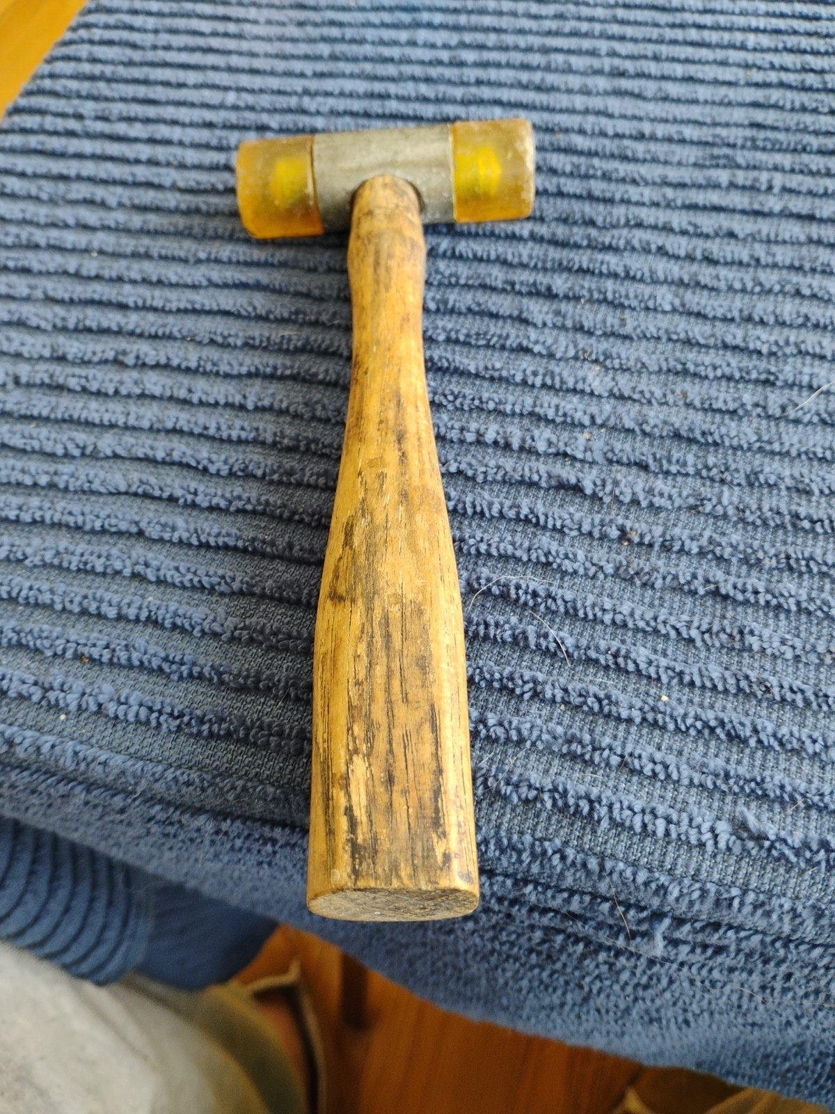 VINTAGE SMALL DEAD BLOW HAMMER 7" LONG