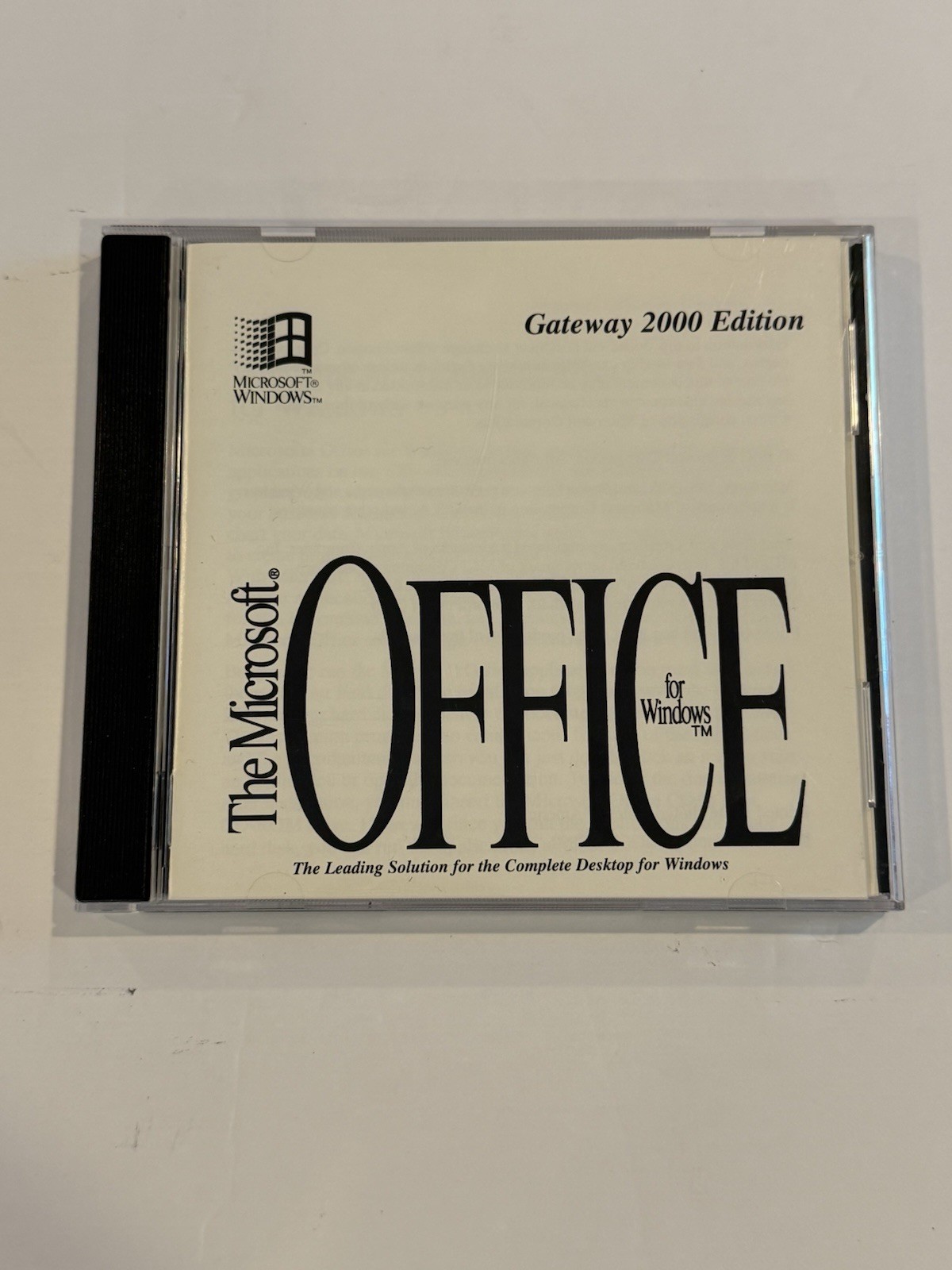 Lot: Microsoft Office 3.0 Gateway Edition & System CD 3.2 (Windows WFW 3.11)