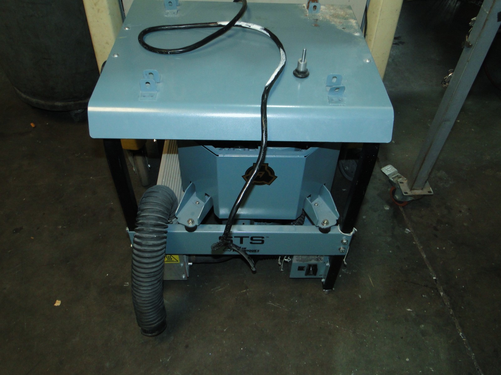 Air Techniques STS3 Dental Dry Vacuum Pump Operatory Suction System