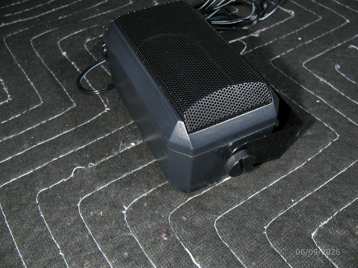 Whistler External Speaker with Bracket WES-350