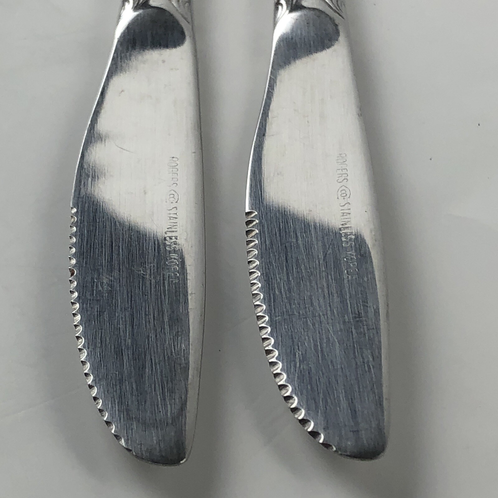 2 Stanley Roberts DREAM ROSE Modern Solid Knife Butter Dinner Korea
