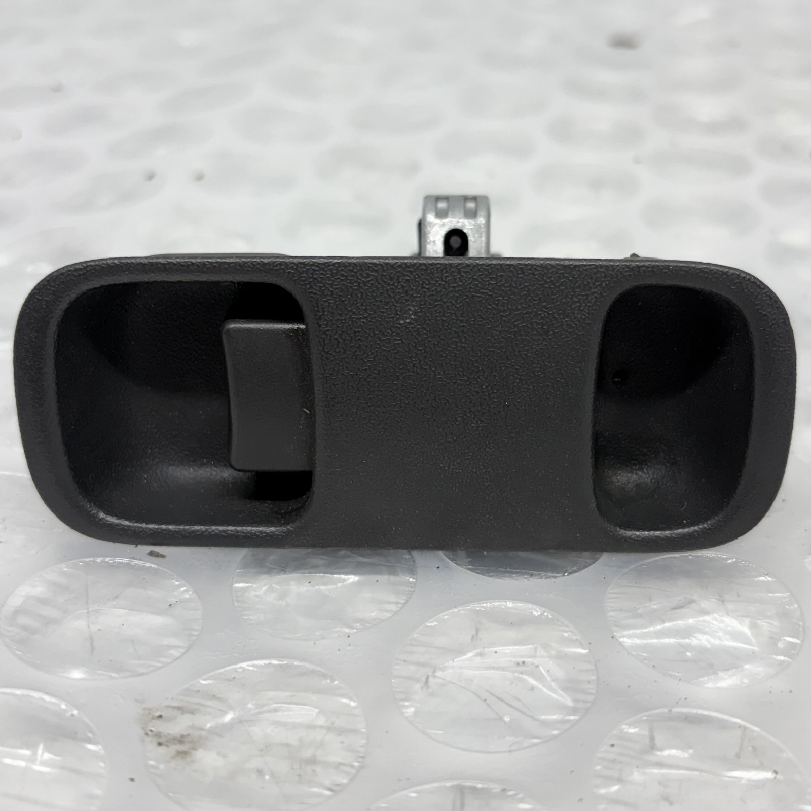Glovebox Lock Latch Catch for Mitsubishi PAJERO V67W MK3 3.8