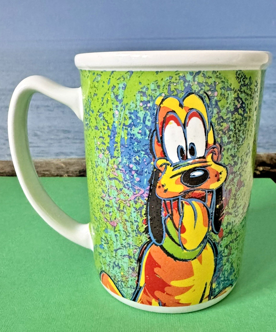 Disney Pluto Green Painted Look  Oversize Ceramic Coffee Tea Mug H