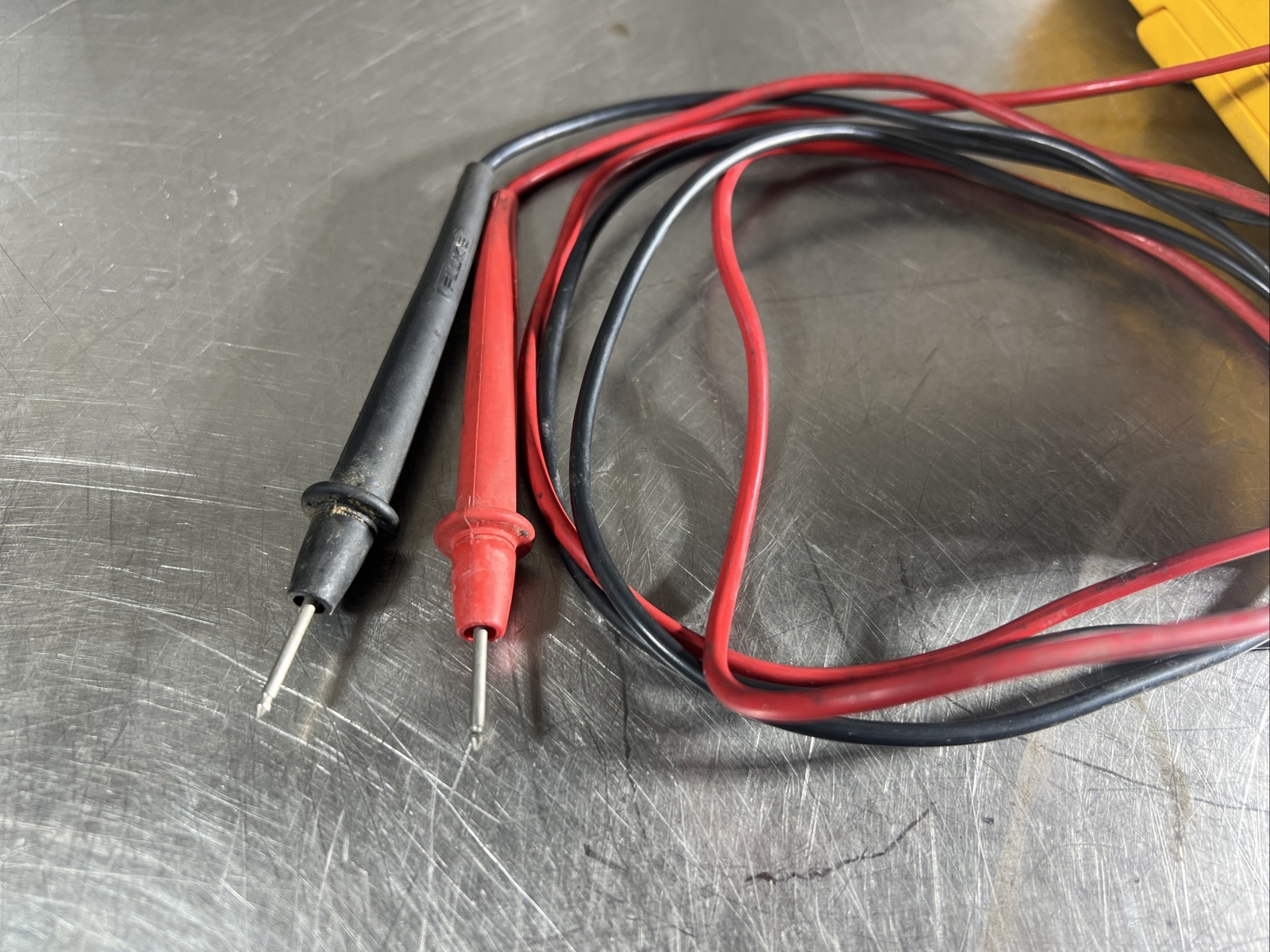 Fluke 25 multimeter