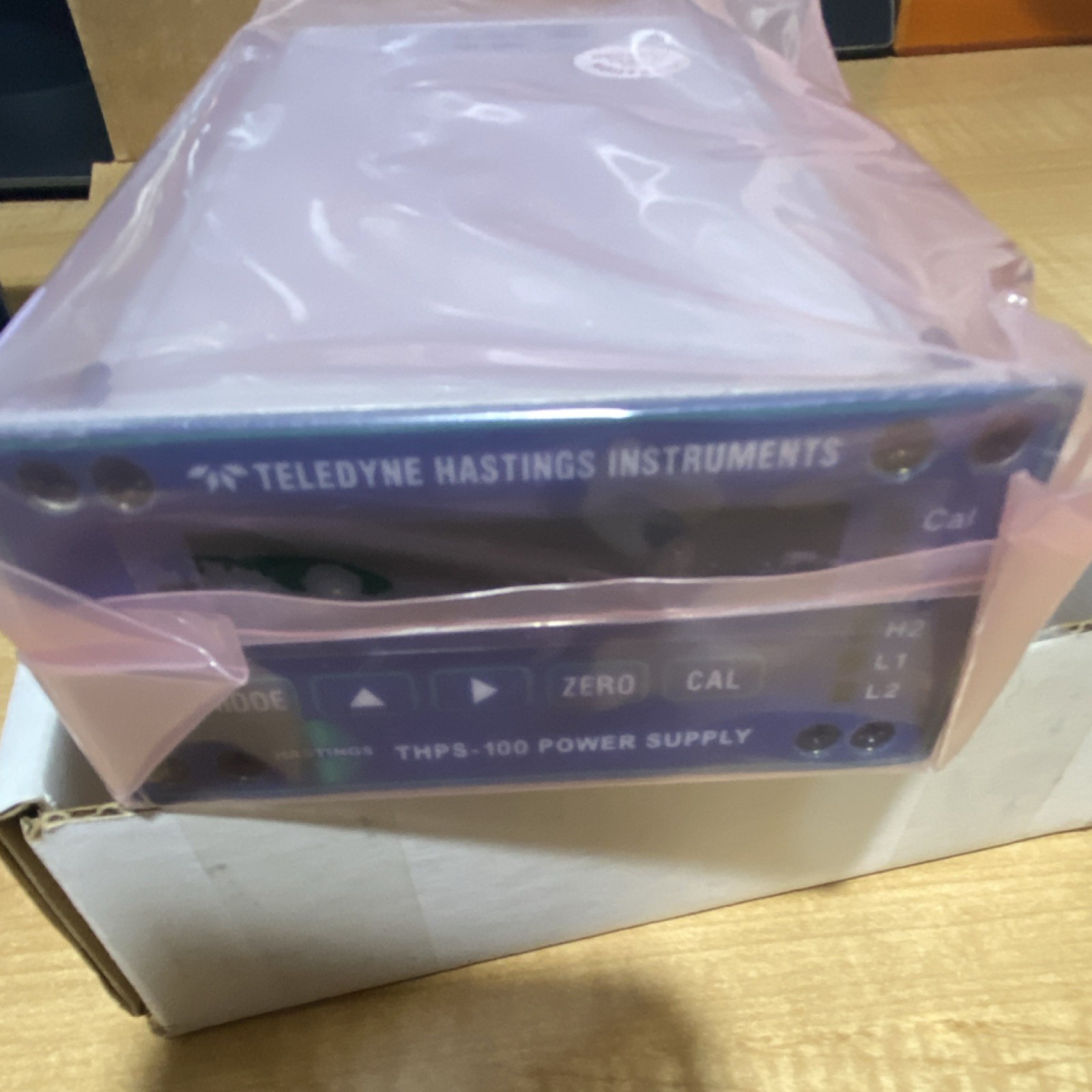 Teledyne Hastings THPS-100 Mass Flow Controller Power Supply Air 0-800 AIM