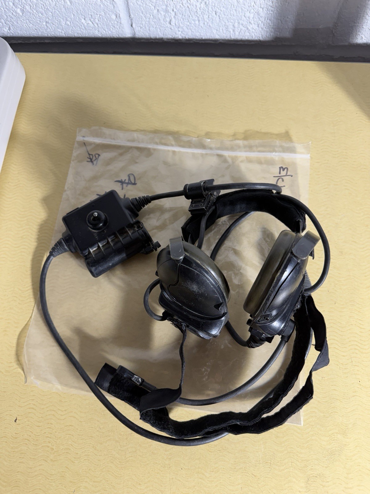 Bose Aviation Headset Gentex  Military USGI Combat Helmet - Untested Parts