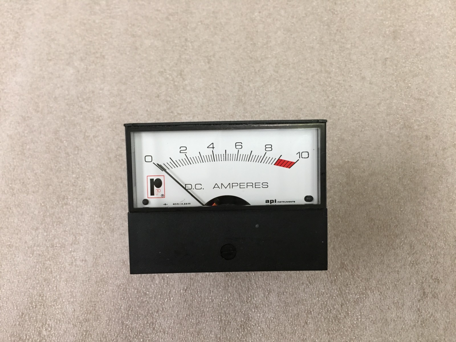 API Shielded Panel Meter AH-1724-0000 Electrical Current Gauges W/ Mounting